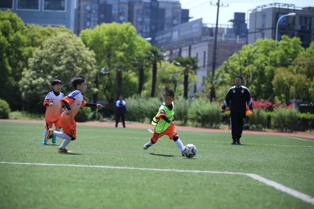 79岁老佛爷拉票：若胜选穆帅将回归皇马 将免签利物浦5000万中卫